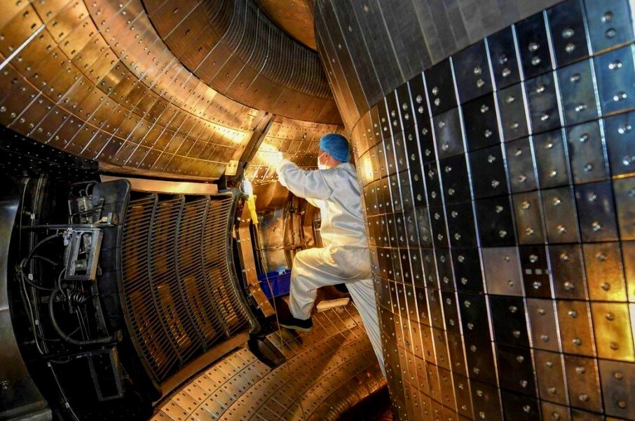 china artificial sun nuclear fusion reactor facility