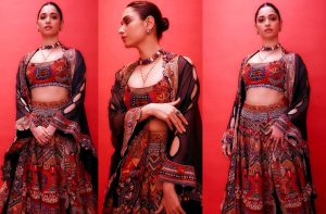 tamannaah bhatia sexy hot traditional cloth picture