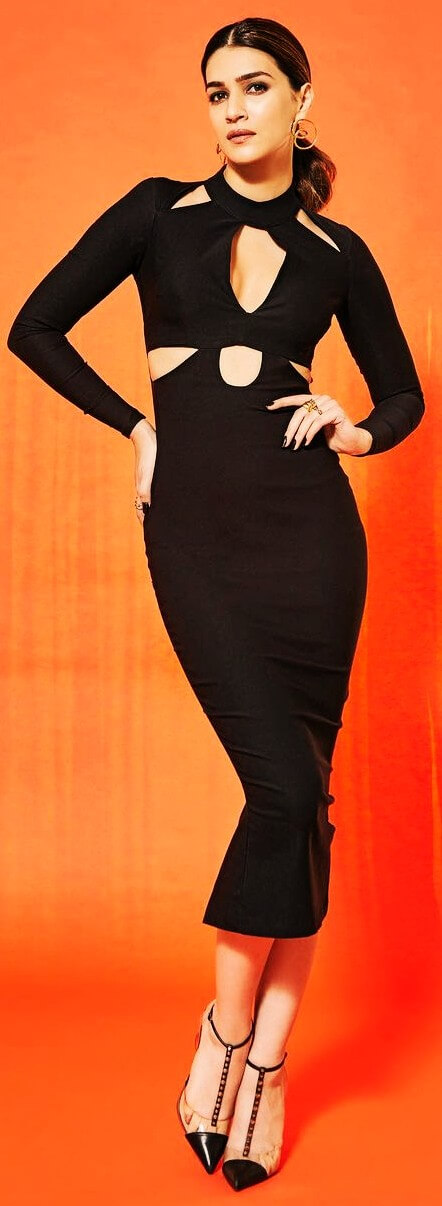 sensational kriti sanon figure in black dress