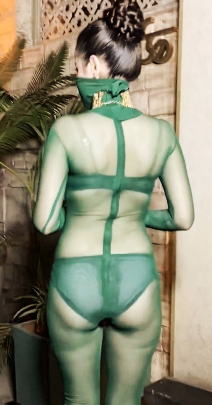 urfi javed backside photo see through bodysuit