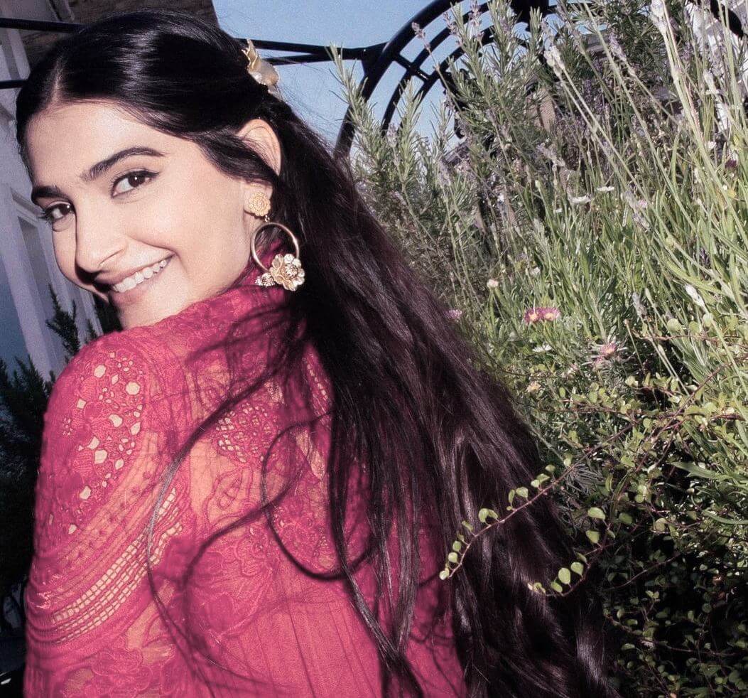 sonam kapoor returns to bollywood with 2 yrf films